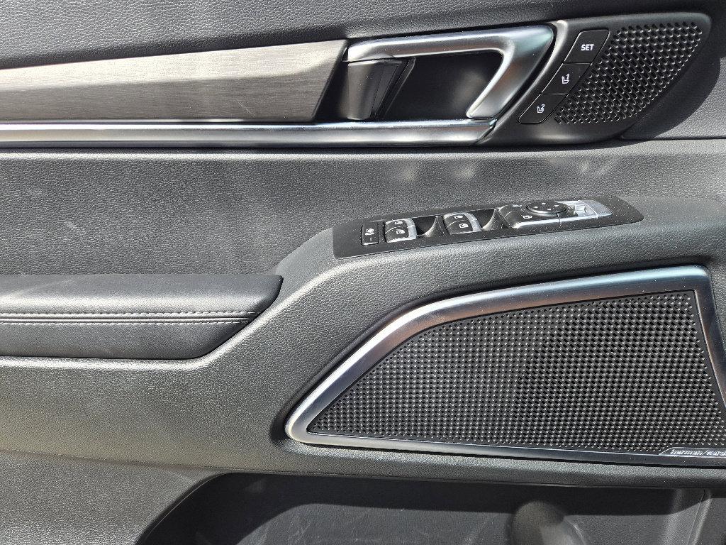 Used 2025 Kia Telluride SX Prestige X-Line image 25
