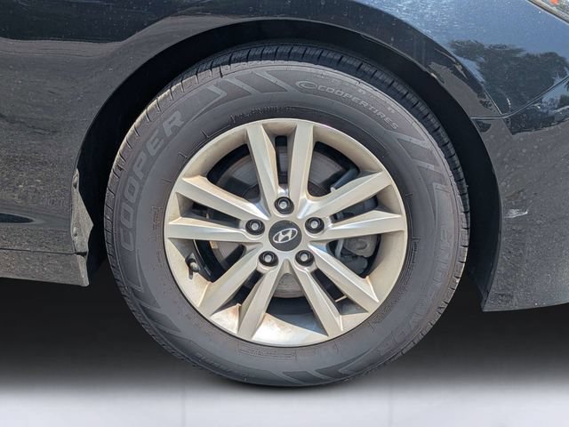 Used 2016 Hyundai Sonata SE FWD image 11