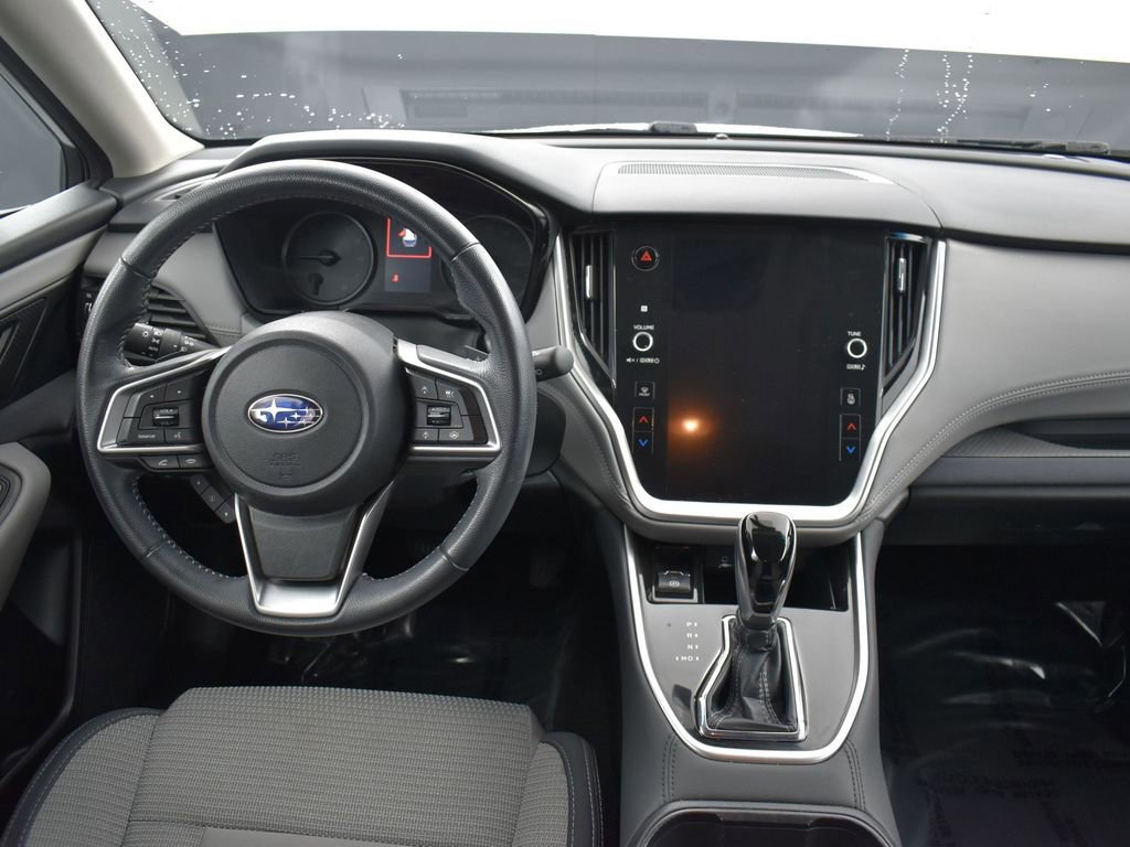 Used 2022 Subaru Outback Premium image 16