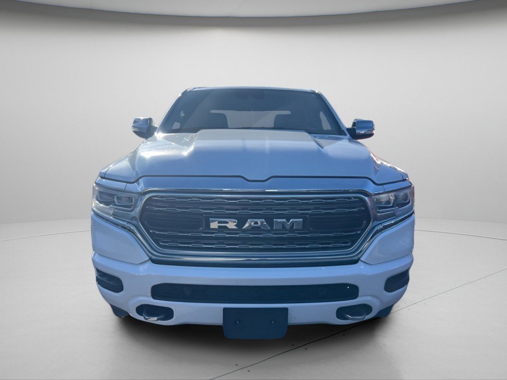 Used 2022 RAM 1500 Limited w/ Body-Colour Bumper Group image 4