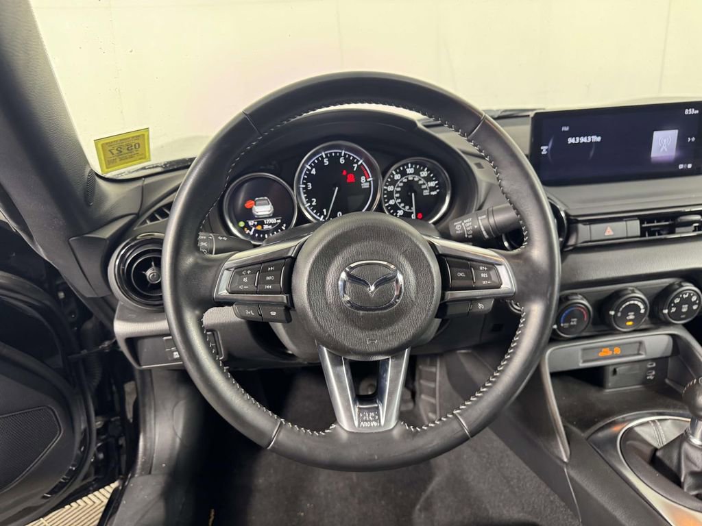 Used 2024 MAZDA MX-5 Miata Sport RWD image 20