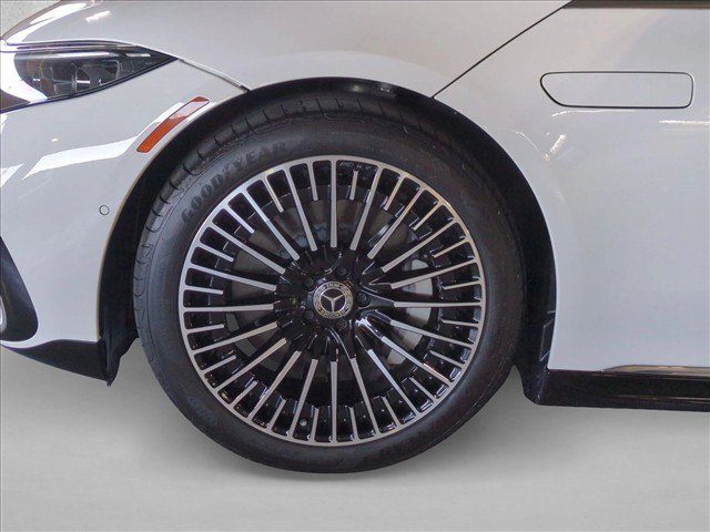Certified 2022 Mercedes-Benz EQS 450+ Sedan image 23