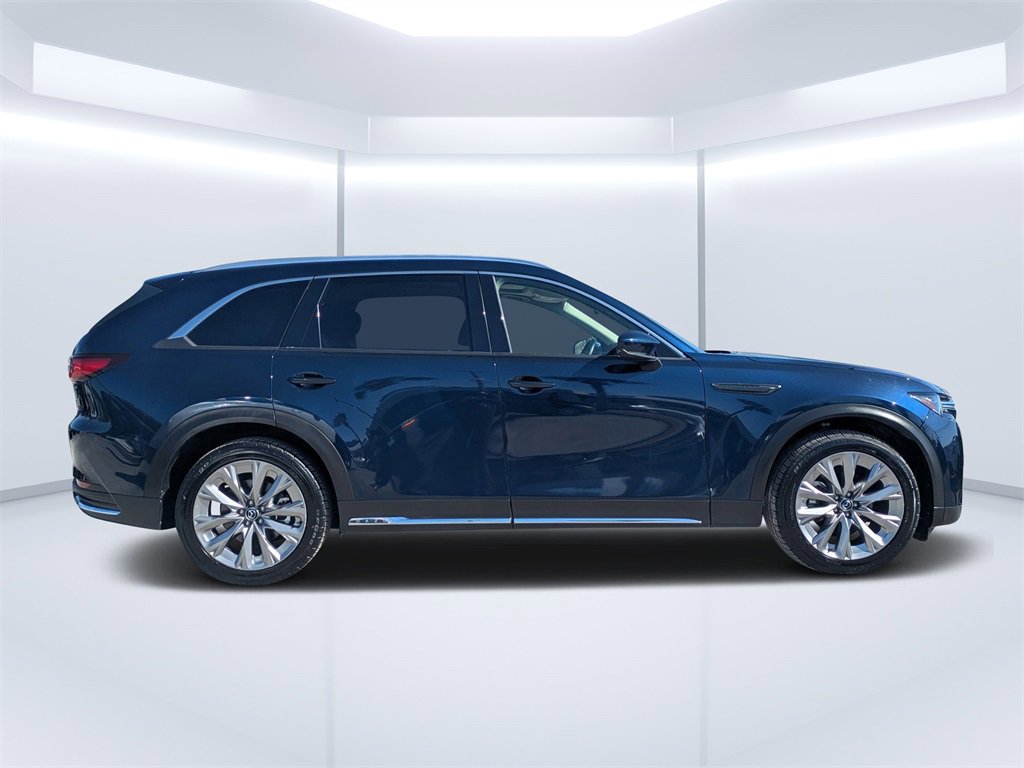 Used 2024 MAZDA CX-90 3.3 Turbo w/ Premium Package image 2