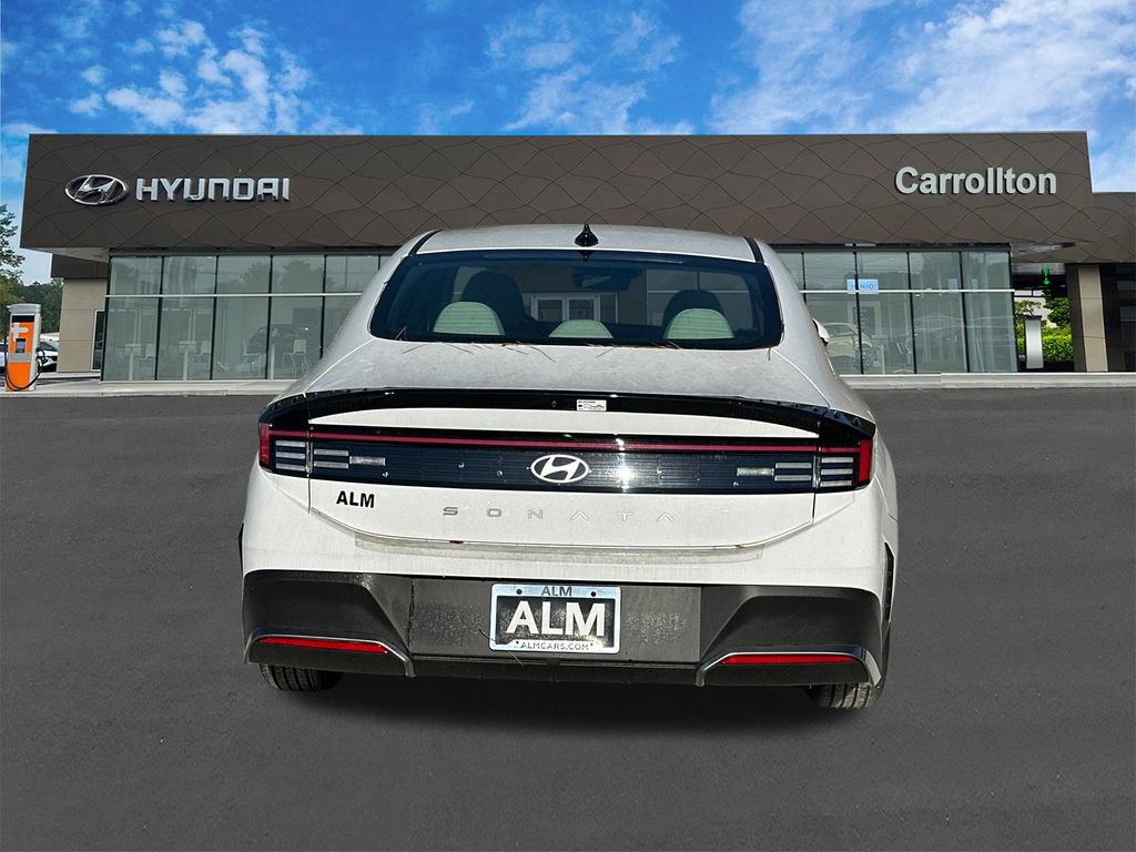 New 2025 Hyundai Sonata SE FWD image 7