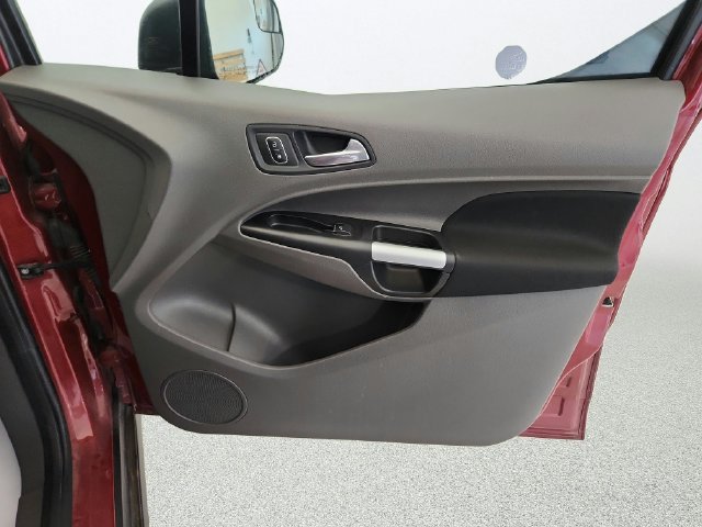 Used 2019 Ford Transit Connect XLT FWD image 29