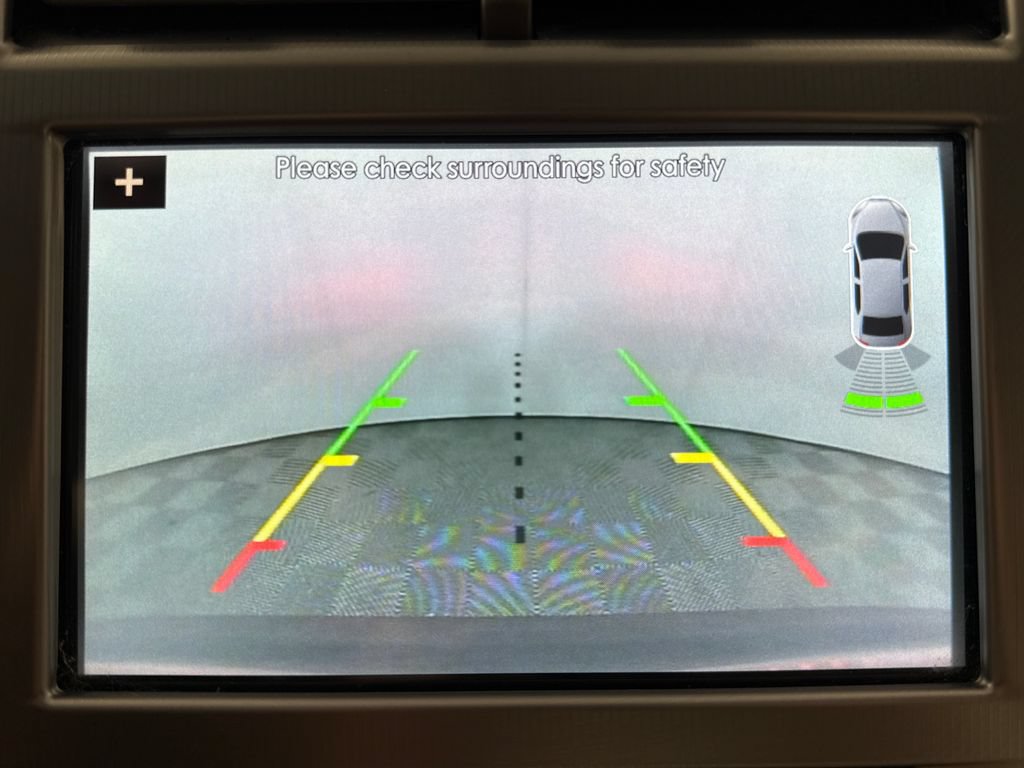 Used 2018 Lincoln MKZ Premiere FWD image 16