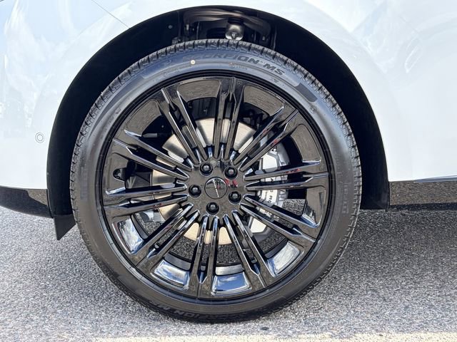 New 2026 Land Rover Range Rover SE image 22