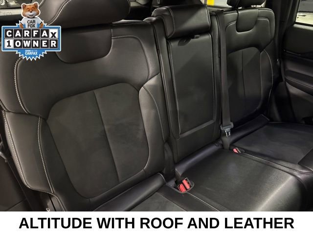 Used 2023 Jeep Grand Cherokee Altitude image 26