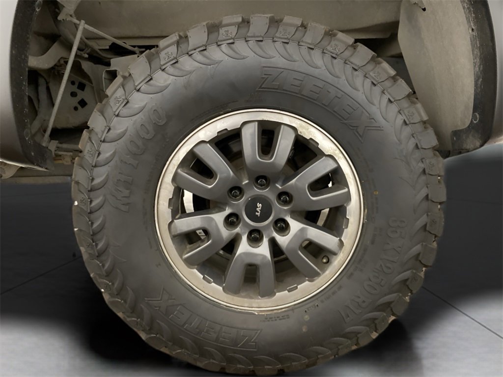 Used 2010 Ford F150 Raptor image 21