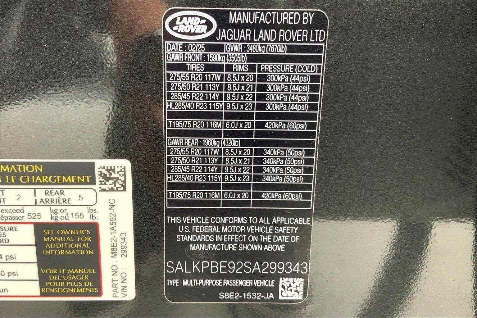 New 2025 Land Rover Range Rover Long Wheelbase SE AWD/4WD image 14