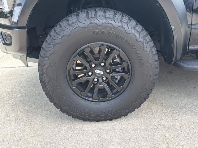Certified 2025 Ford F150 Raptor AWD/4WD image 12