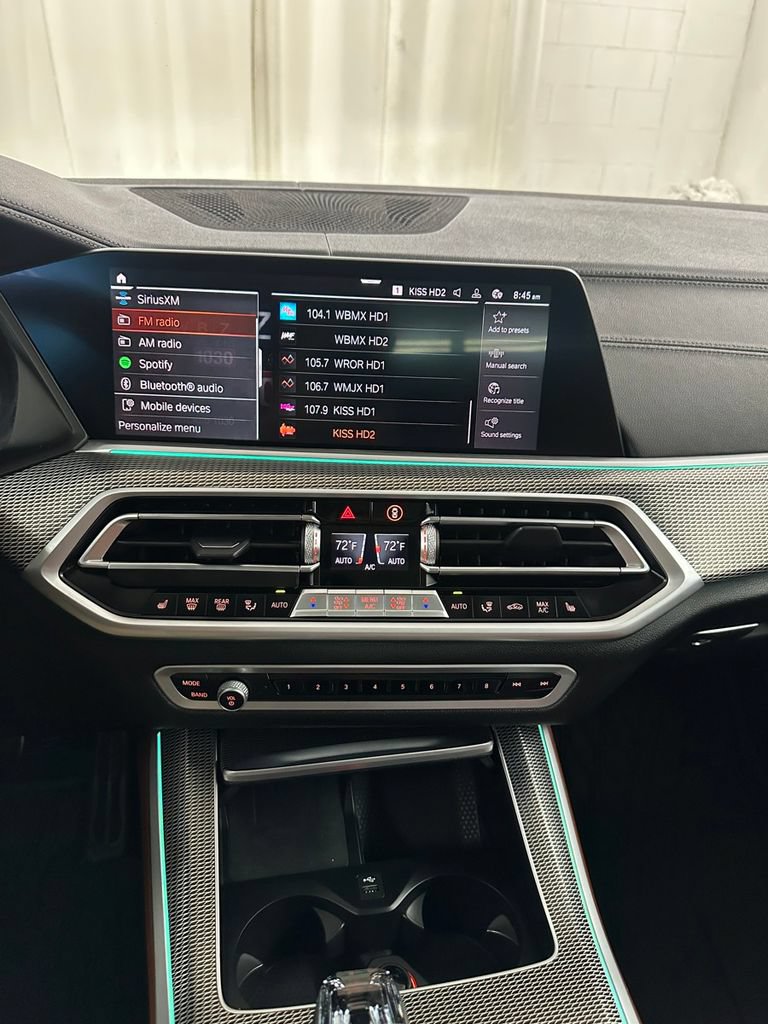 Used 2022 BMW X5 xDrive40i w/ M Sport Package AWD/4WD image 19