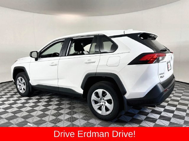 Certified 2025 Toyota RAV4 LE FWD image 20