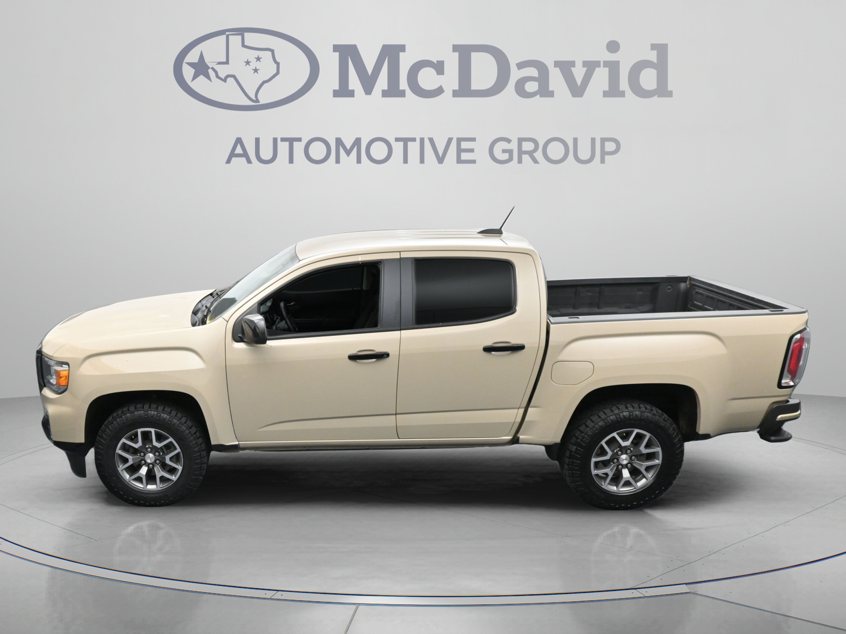 Used 2022 GMC Canyon AT4 w/ Trailering Package AWD/4WD image 35