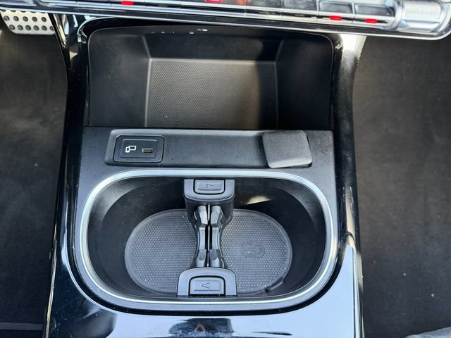 Used 2022 Mercedes-Benz CLA 250 4MATIC image 21