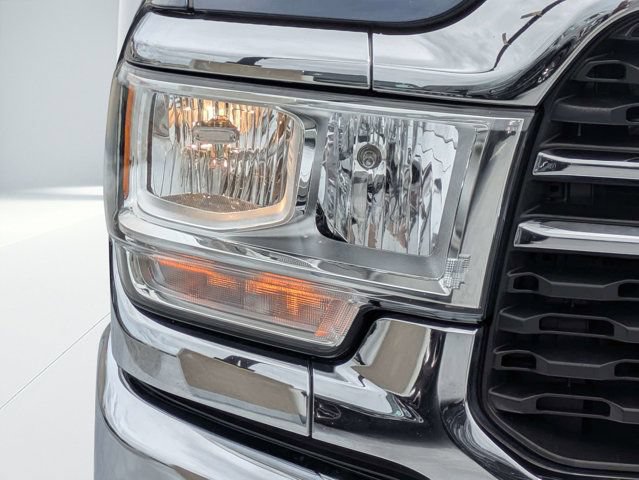 Used 2022 RAM 2500 Big Horn AWD/4WD image 9
