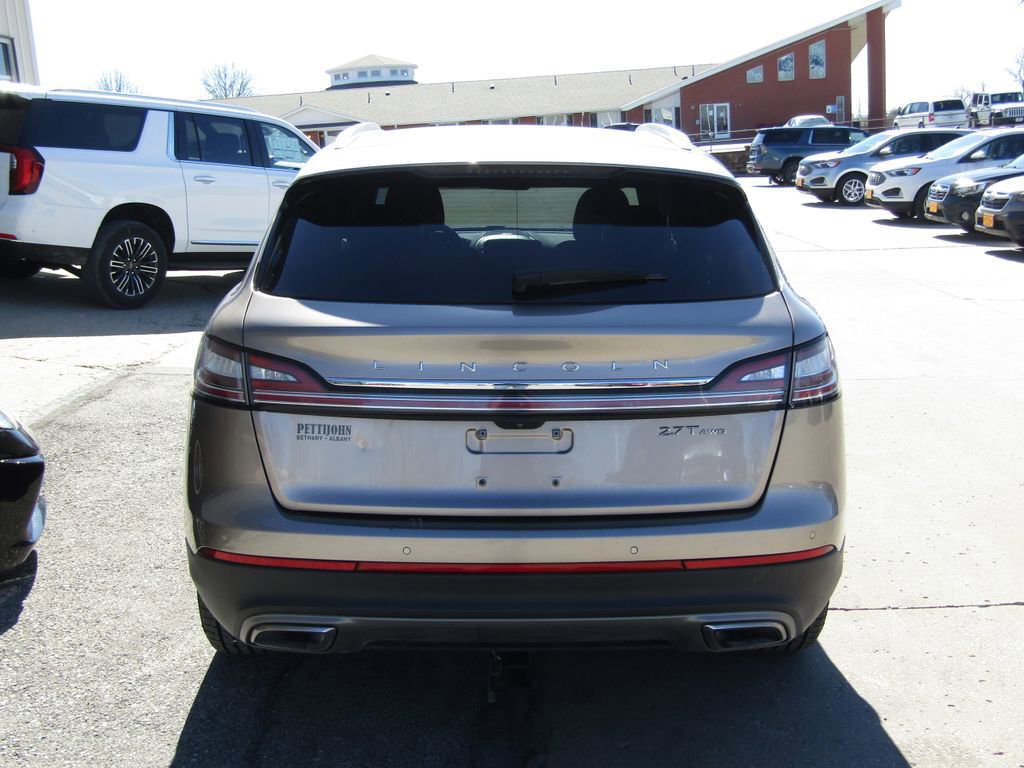 Used 2019 Lincoln Nautilus Select image 4