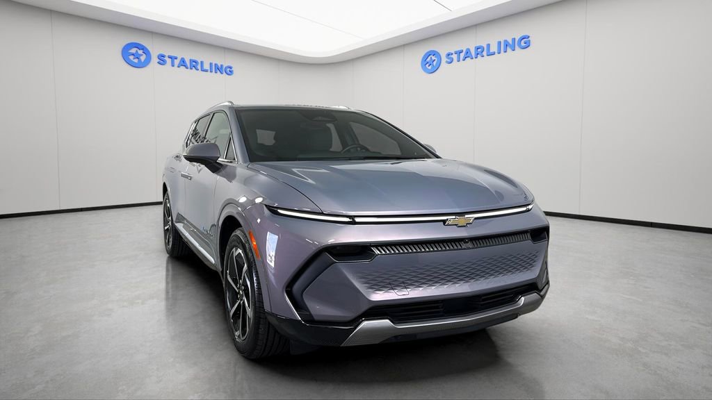 Used 2025 Chevrolet Equinox EV LT image 12