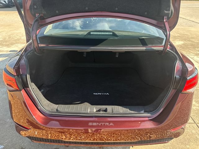 Used 2022 Nissan Sentra SV w/ Trunk Package FWD image 27