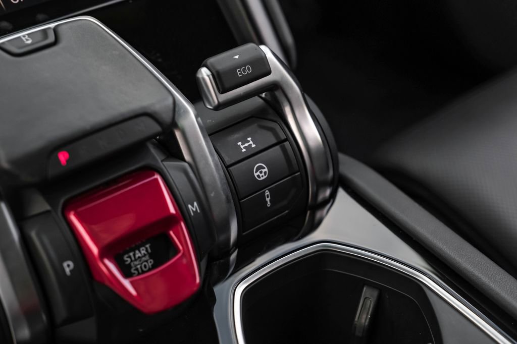 Used 2022 Lamborghini Urus image 30