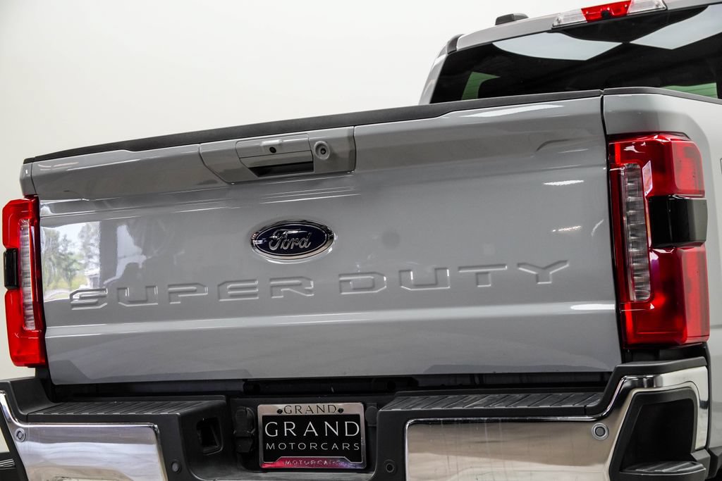 Used 2026 Ford F250 Lariat AWD/4WD image 13