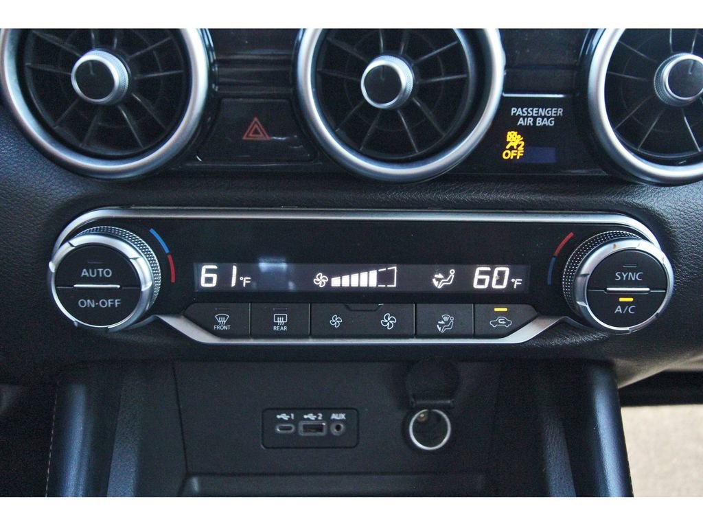 Used 2021 Nissan Sentra SR w/ Lighting Package image 28