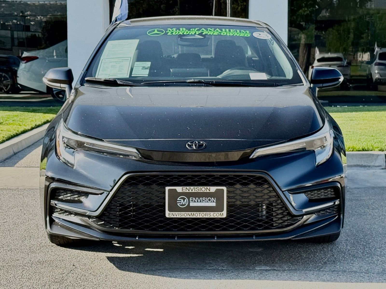 Used 2023 Toyota Corolla SE FWD image 5