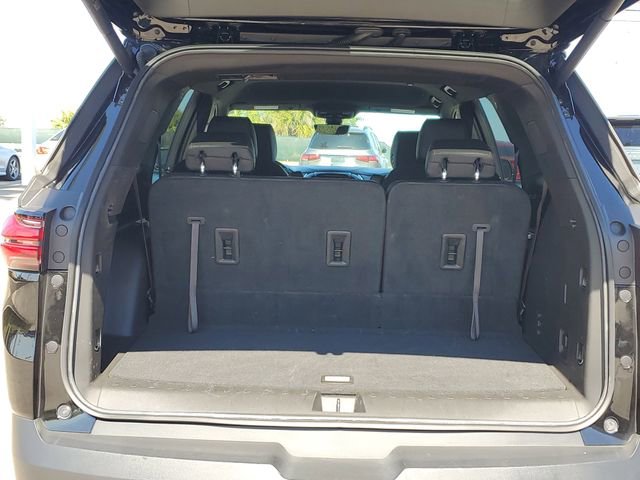 Used 2023 Chevrolet Traverse RS image 7