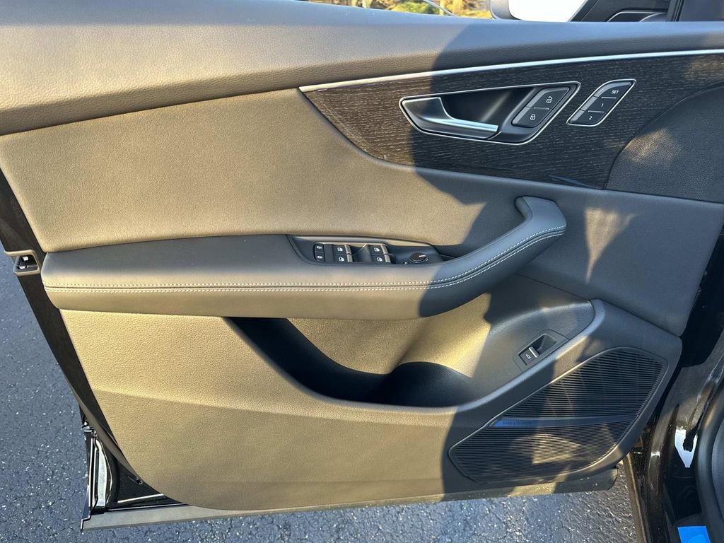 New 2026 Audi Q8 Premium Plus image 11