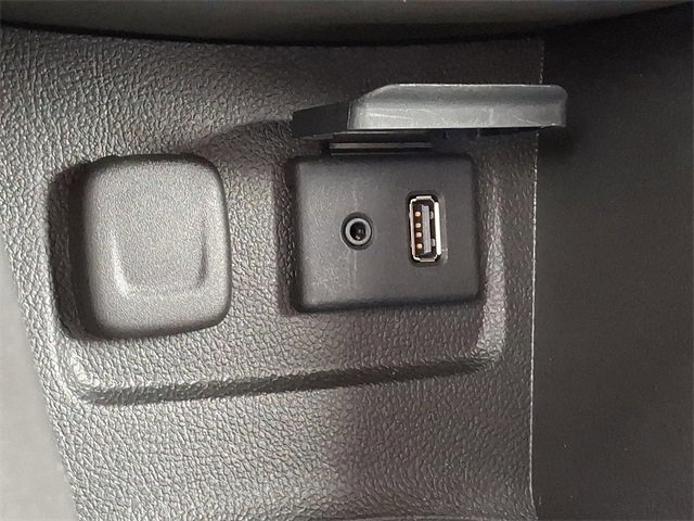 Used 2016 Buick Encore FWD image 23