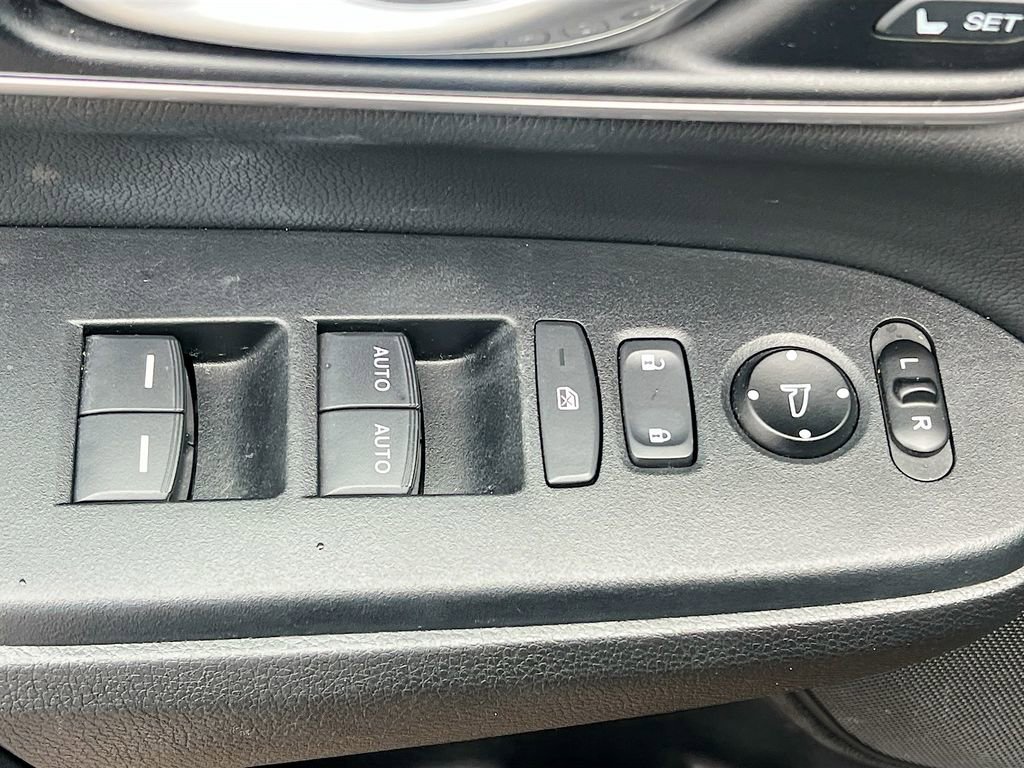 Used 2020 Honda CR-V EX-L image 19