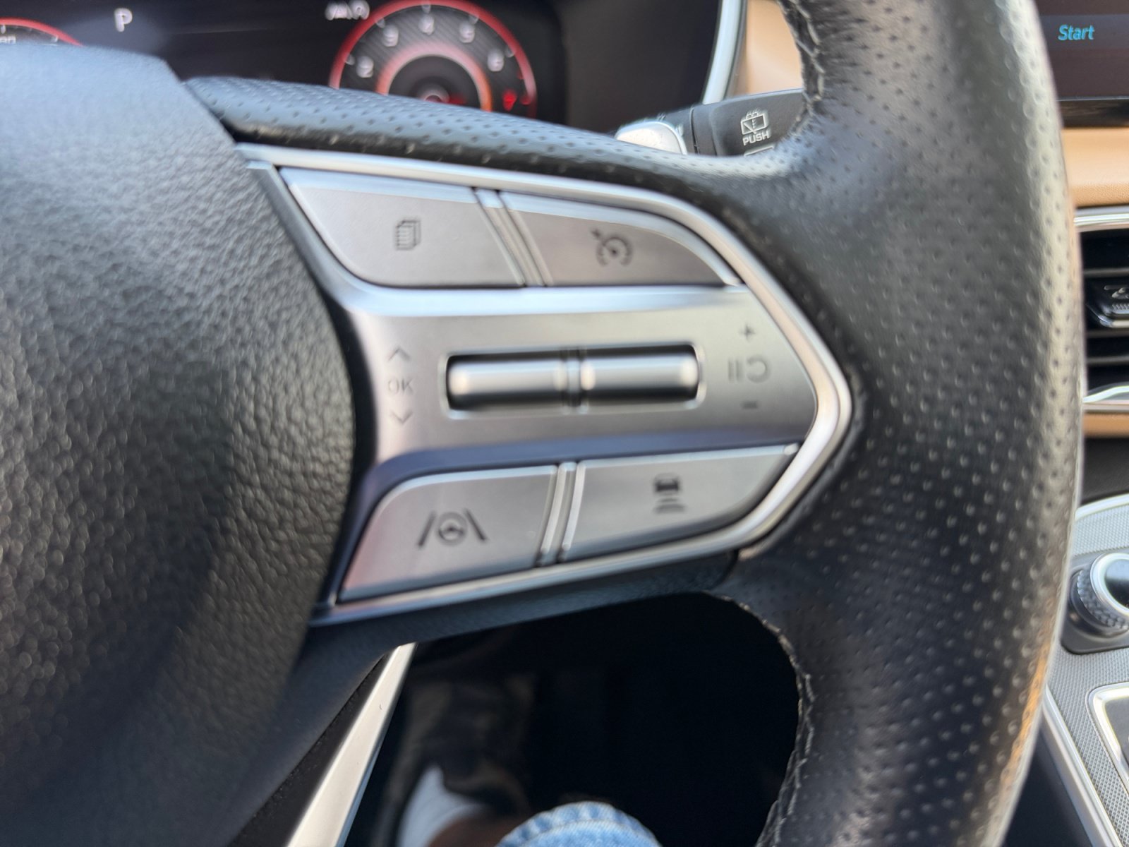 Used 2023 Hyundai Santa Fe Calligraphy AWD/4WD image 19