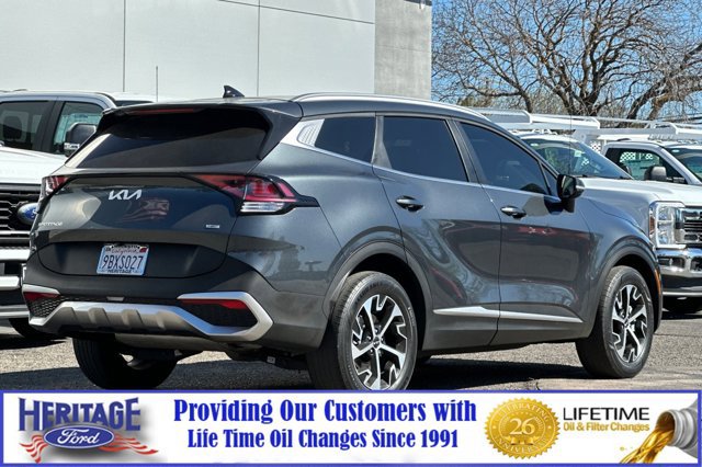 Used 2023 Kia Sportage EX image 4