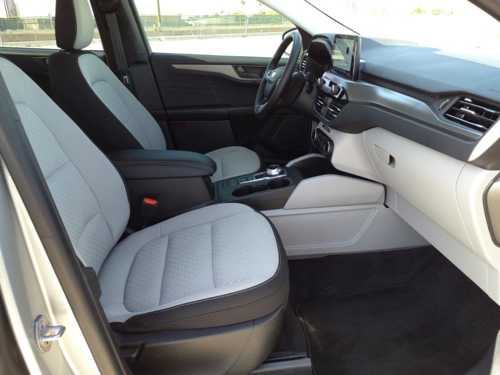 Used 2023 Ford Escape Active image 16