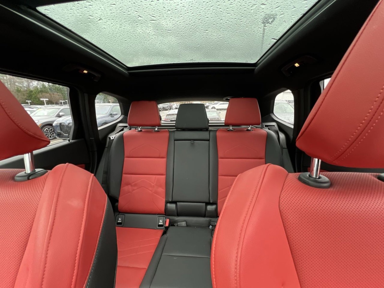 Used 2023 BMW X1 xDrive28i w/ M Sport Package image 5