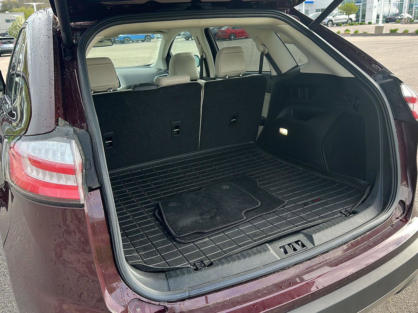 Used 2023 Ford Edge Titanium w/ Class II Trailer Tow Package AWD/4WD image 24