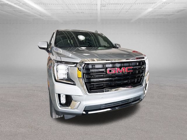 Used 2023 GMC Yukon SLE w/ LPO, Floor Liner Package AWD/4WD image 3