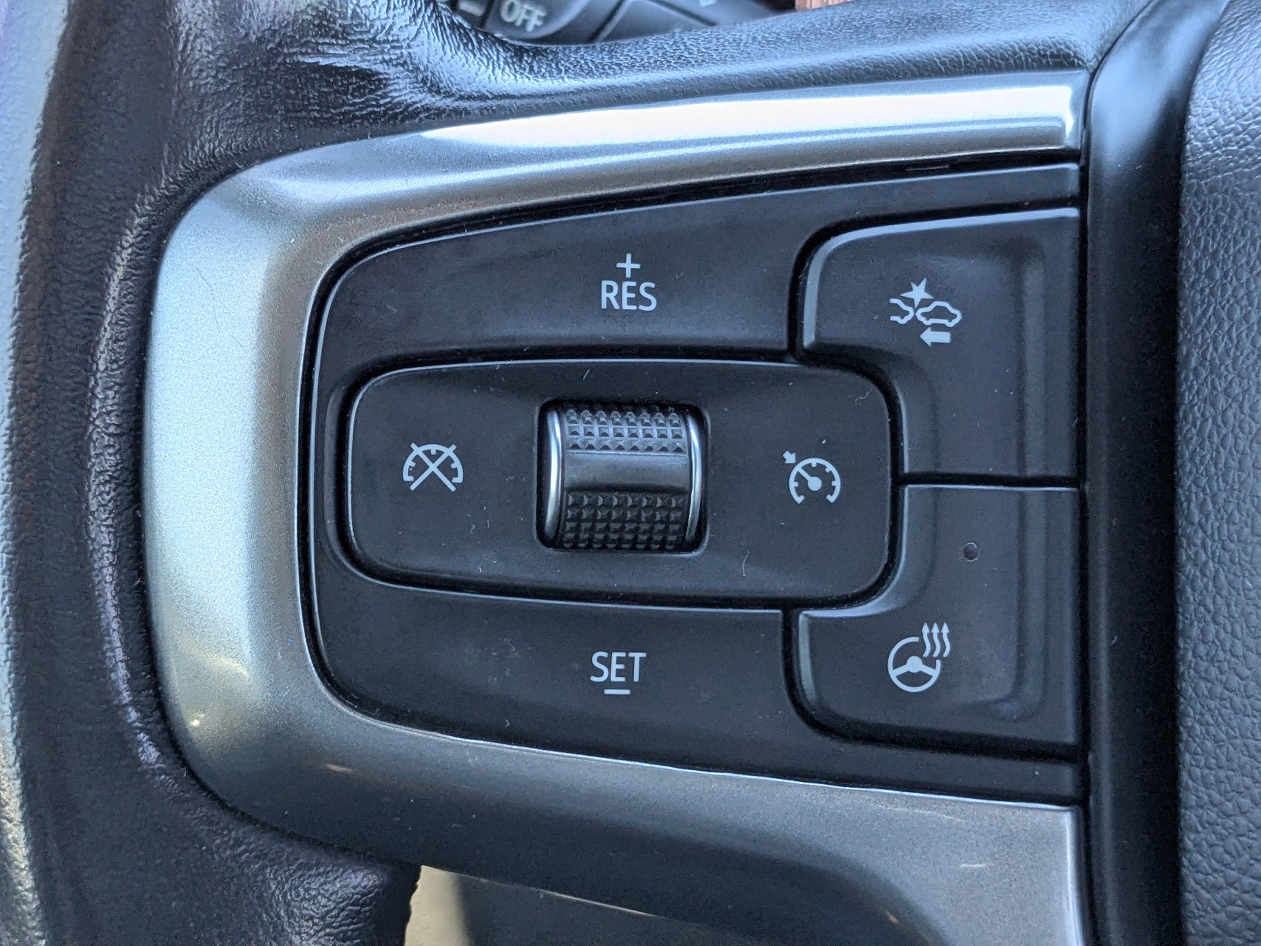 Used 2021 Chevrolet Silverado 1500 LTZ w/ LTZ Premium Package image 27