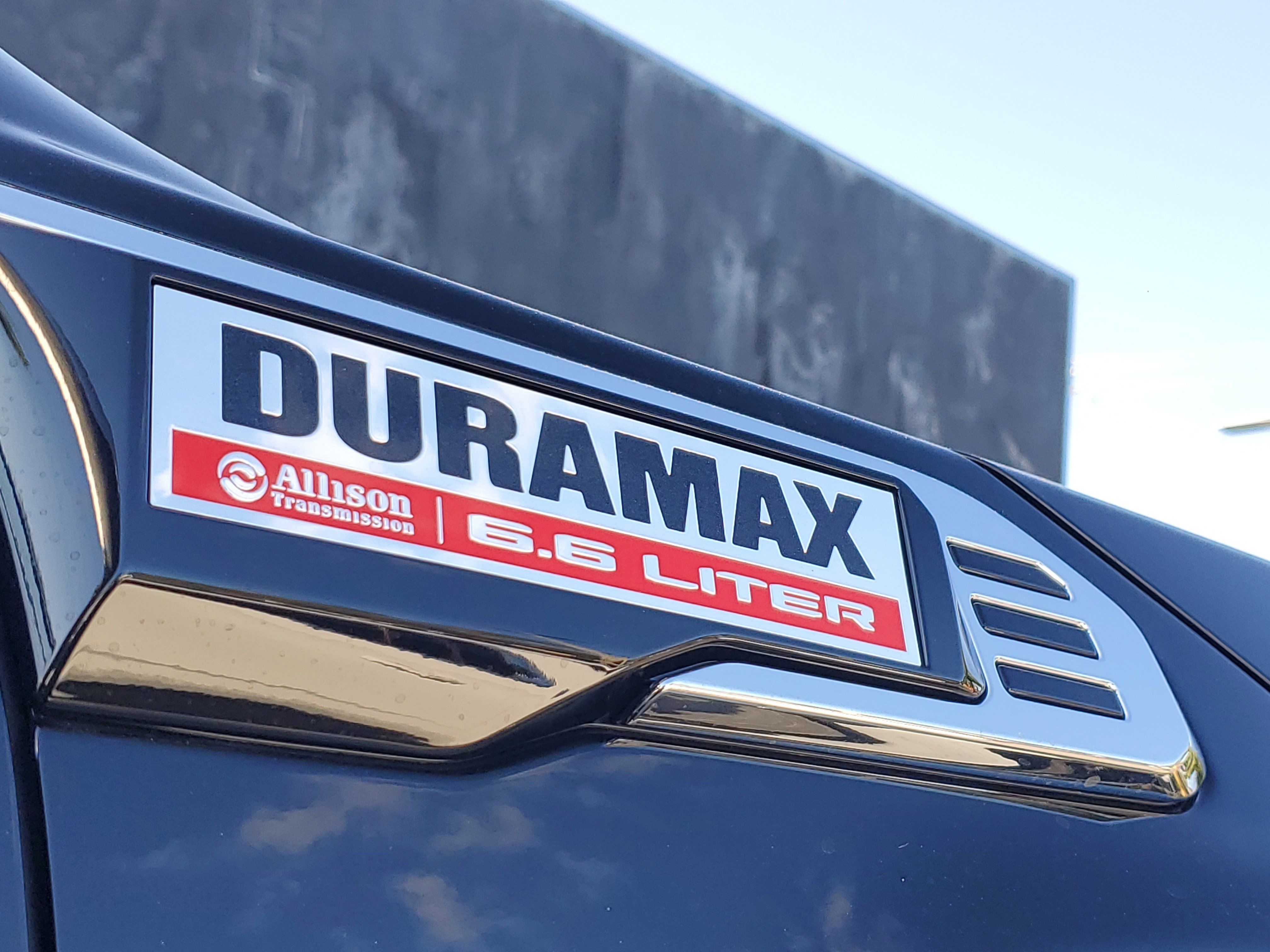 New 2026 GMC Sierra 2500 Denali w/ Denali Reserve Package image 9