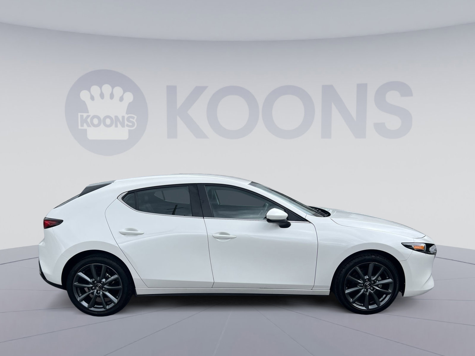 Used 2023 MAZDA MAZDA3 s FWD image 17
