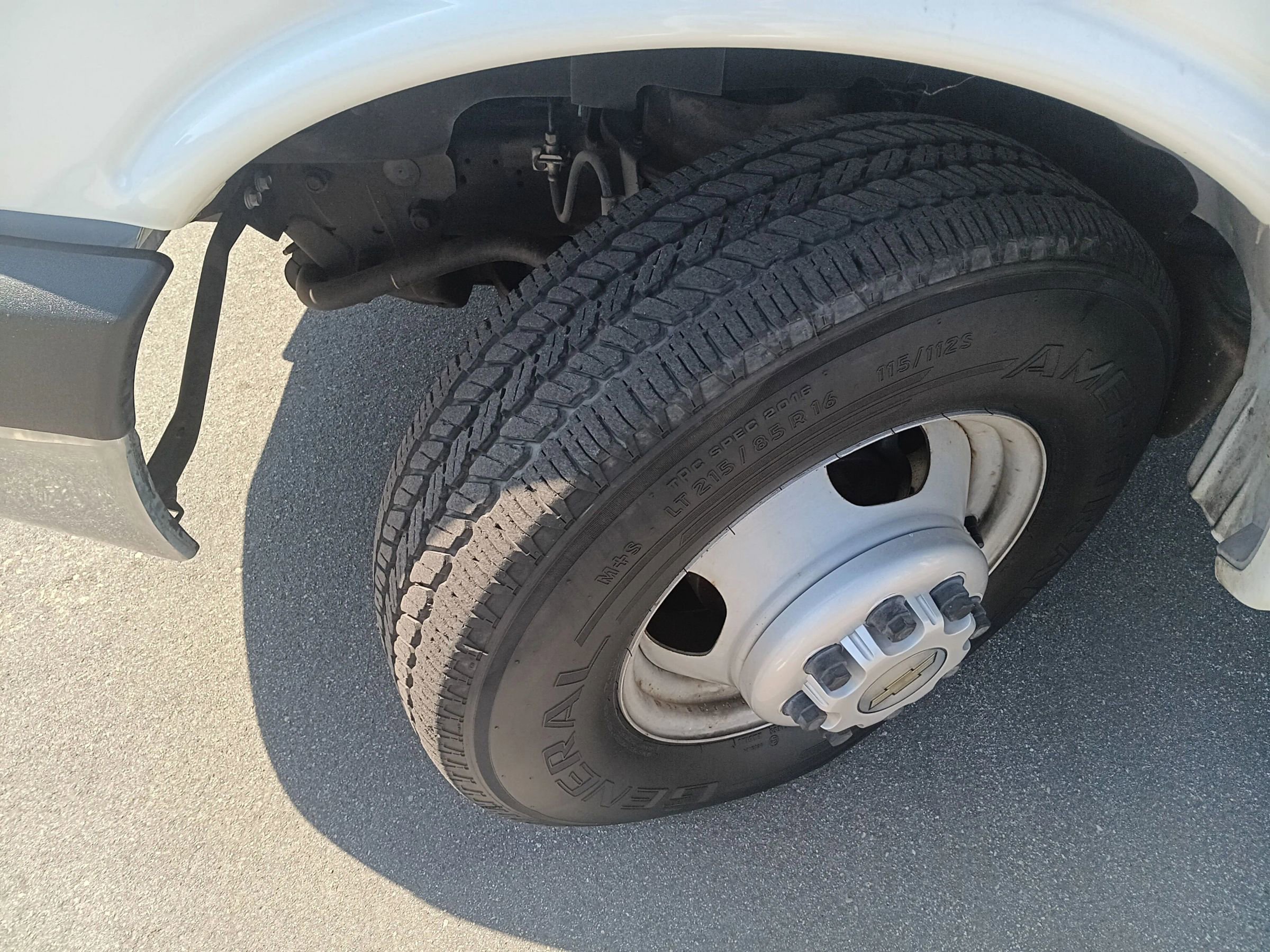 Used 2012 Chevrolet Express 3500 Extended w/ Chrome Appearance Package image 22