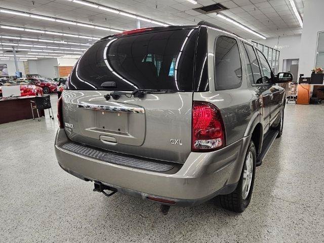 Used 2005 Buick Rainier CXL w/ Luxury Package AWD/4WD image 4
