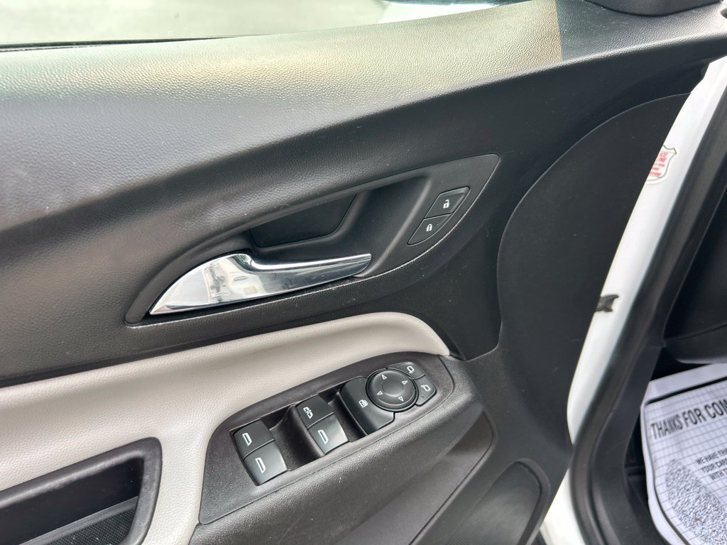 Used 2020 Chevrolet Equinox LT AWD/4WD image 10