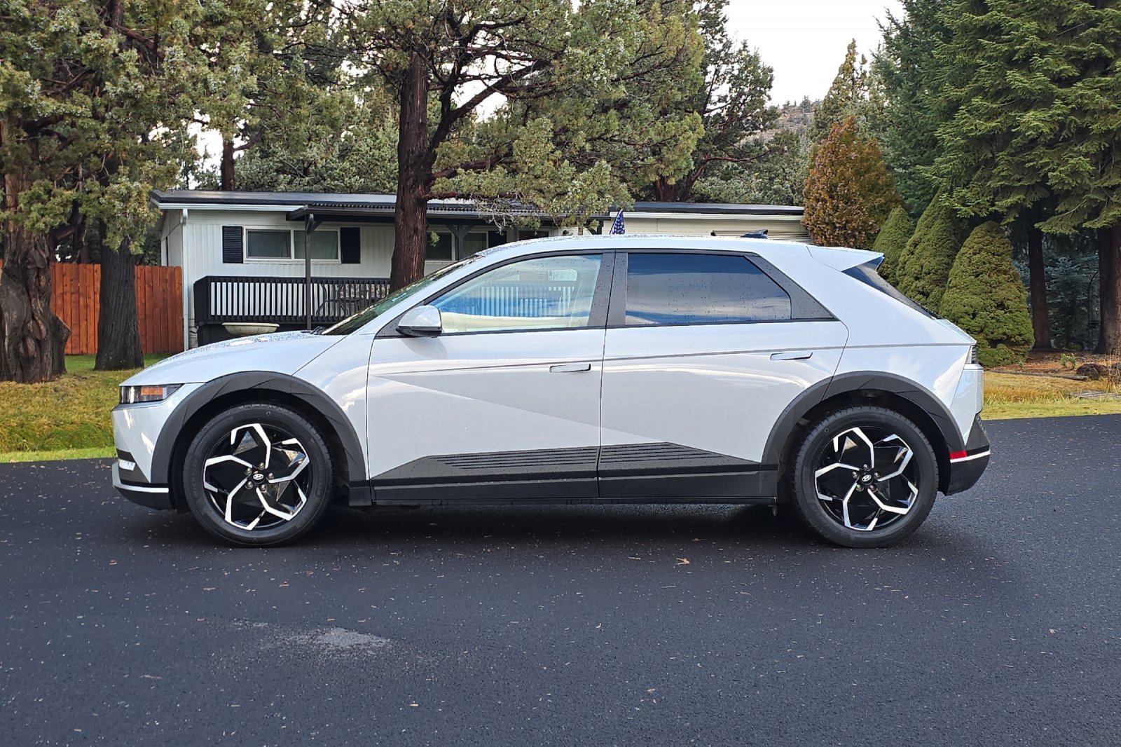 Used 2023 Hyundai Ioniq 5 SE image 8