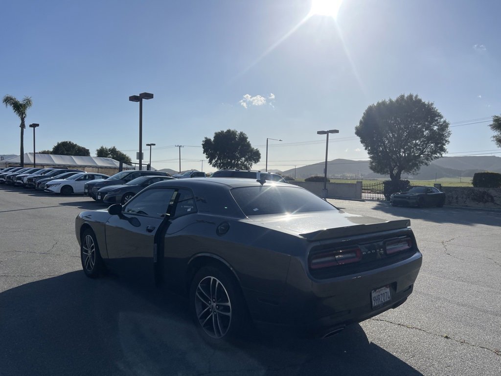 Used 2019 Dodge Challenger SXT w/ Plus Package image 6