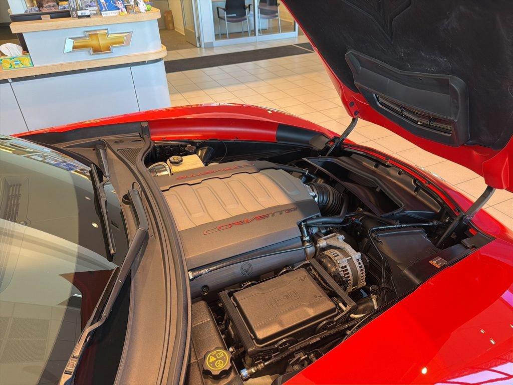 Used 2014 Chevrolet Corvette Stingray Coupe RWD image 25
