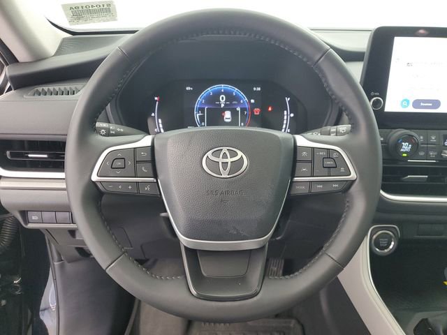 Used 2025 Toyota Grand Highlander AWD image 24