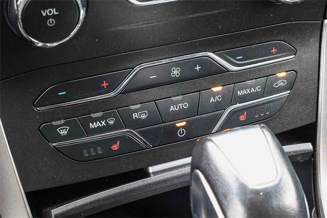 Used 2016 Ford Edge SEL w/ Equipment Group 201A image 14