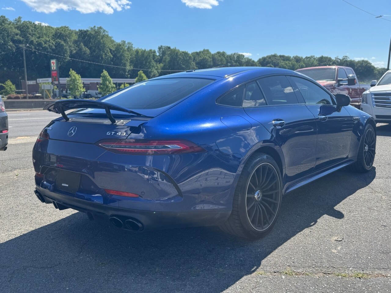 Used 2021 Mercedes-Benz AMG GT 43 image 4