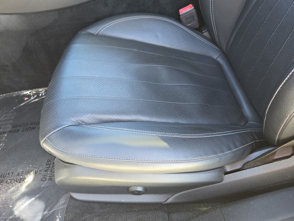 Used 2020 Mercedes-Benz E 350 Sedan image 32